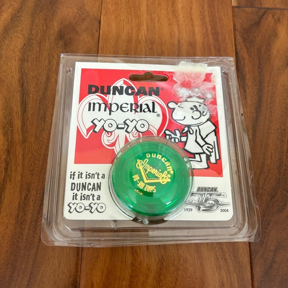 Dunkin Imperial yo-yo, NIB - Picture 1 of 4